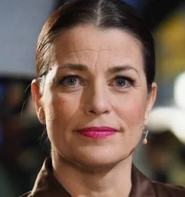 Kuvassa Marianne Heikkilä Marttaliitosta.