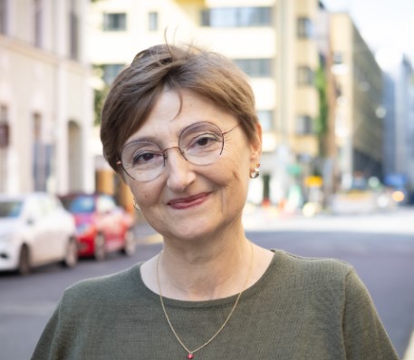 Kuvassa on Maija Lummepuro OKM.